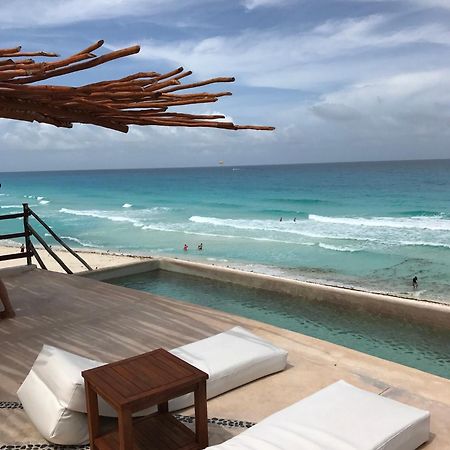 Cancun Beach Aparthotel Brisas Bagian luar foto