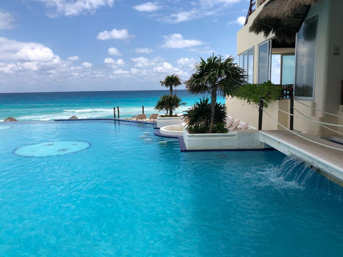 Cancun Beach Aparthotel Brisas Bagian luar foto
