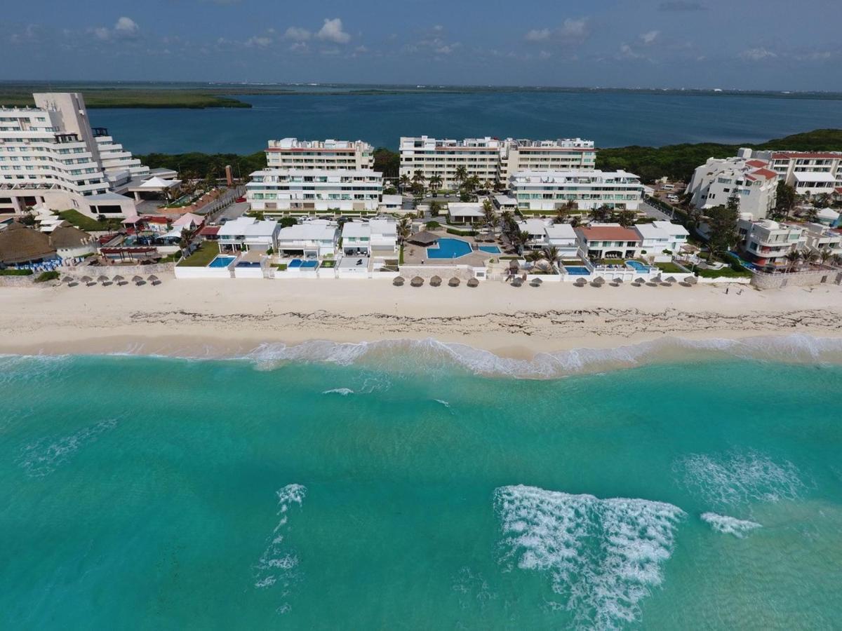 Cancun Beach Aparthotel Brisas Bagian luar foto